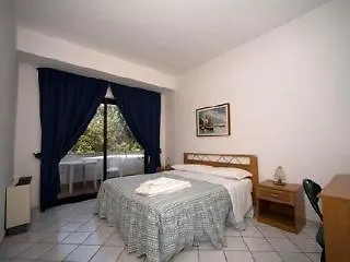 Отель Parco La Rosa 3*