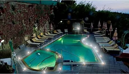 Parco La Rosa 3*